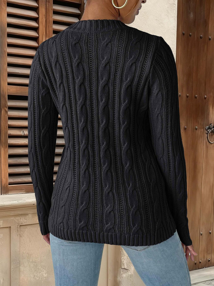 Pink regular pullover sweater with round neck
