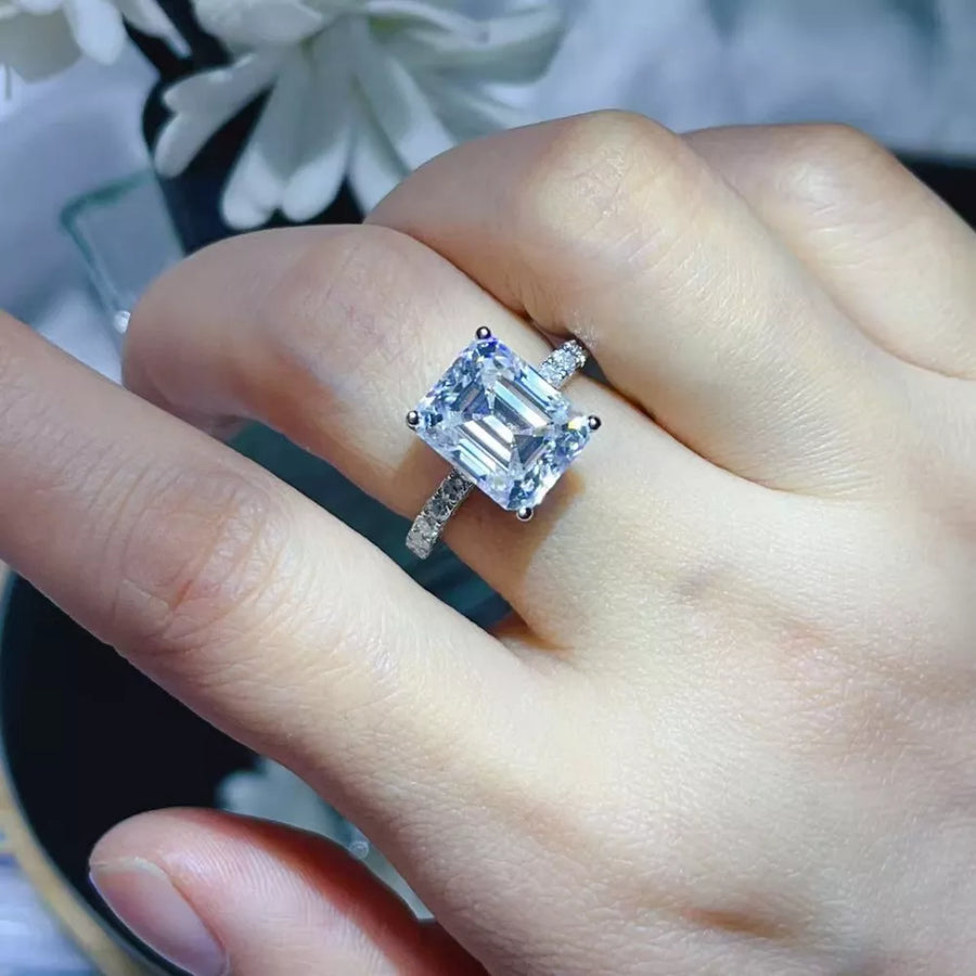 5 Carat Moissanite 925 Sterling Silver Ring in clear with emerald cut stone