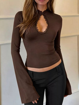Black t-shirt with waist-length and pullover