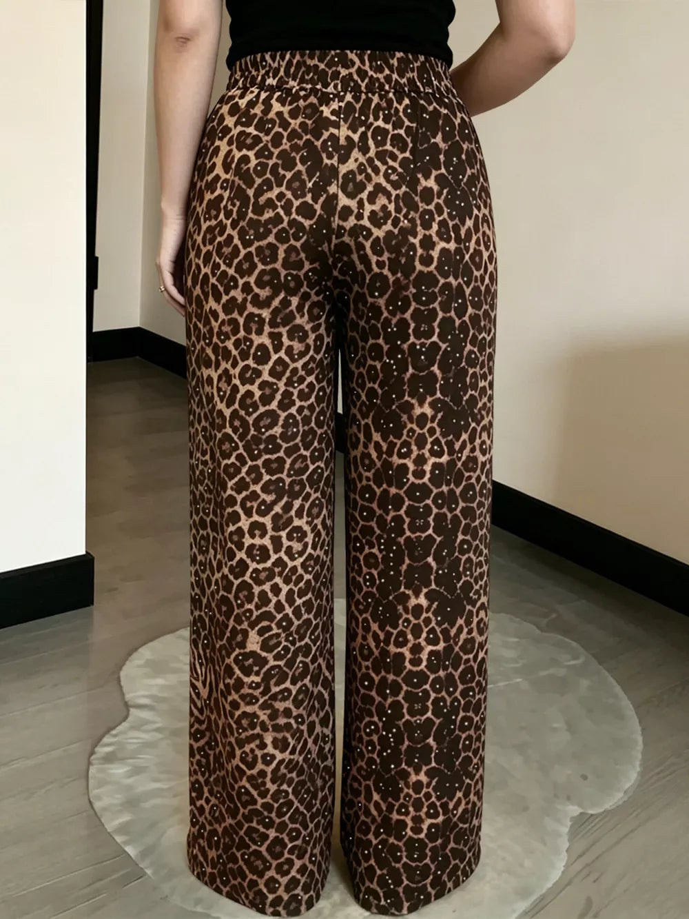 Leopard wide-leg pants with full-length and drawstring