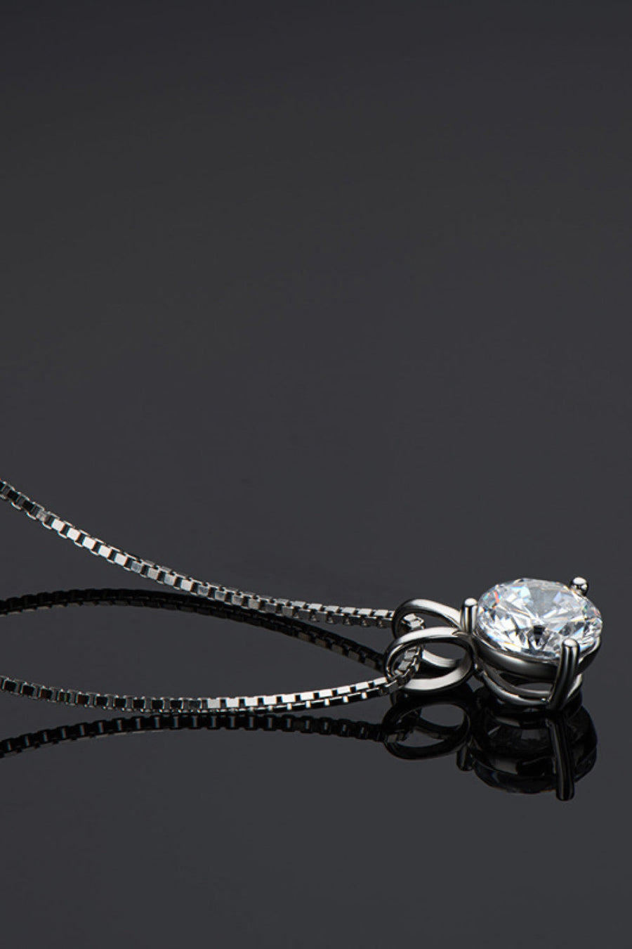 Silver solitaire moissanite pendant necklace with box chain