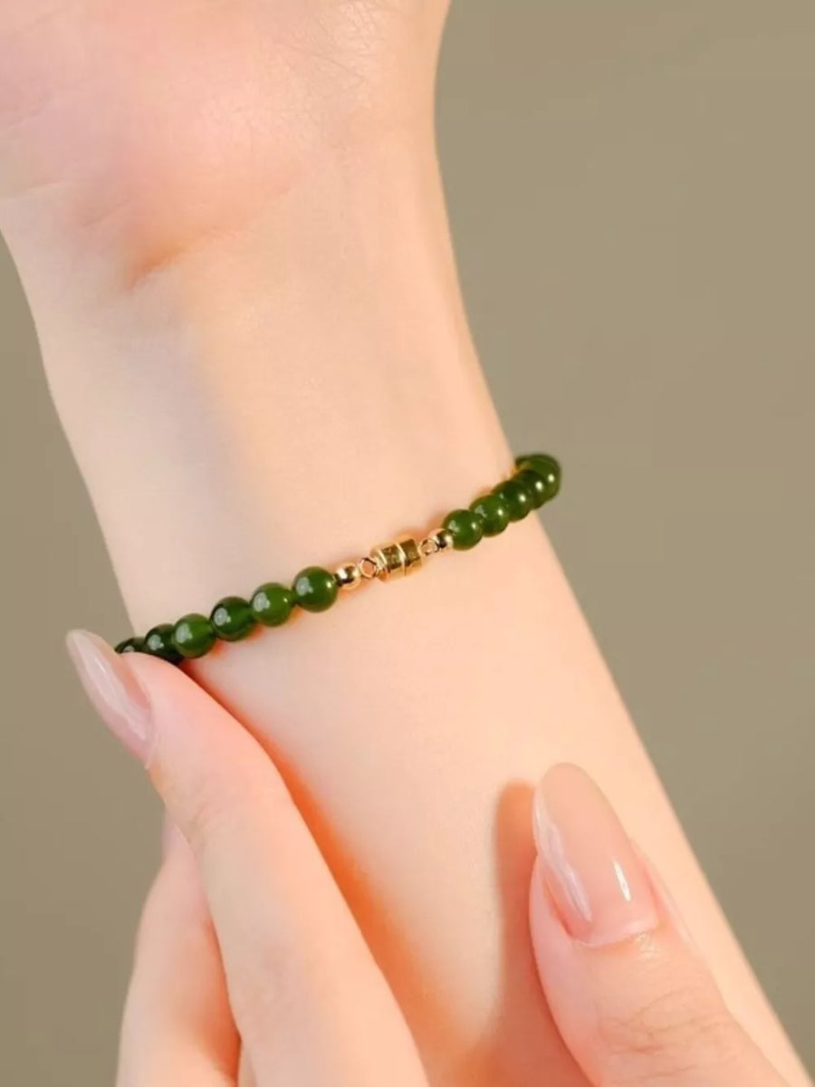 Agate Beaded Bracelet in dark green with beaded