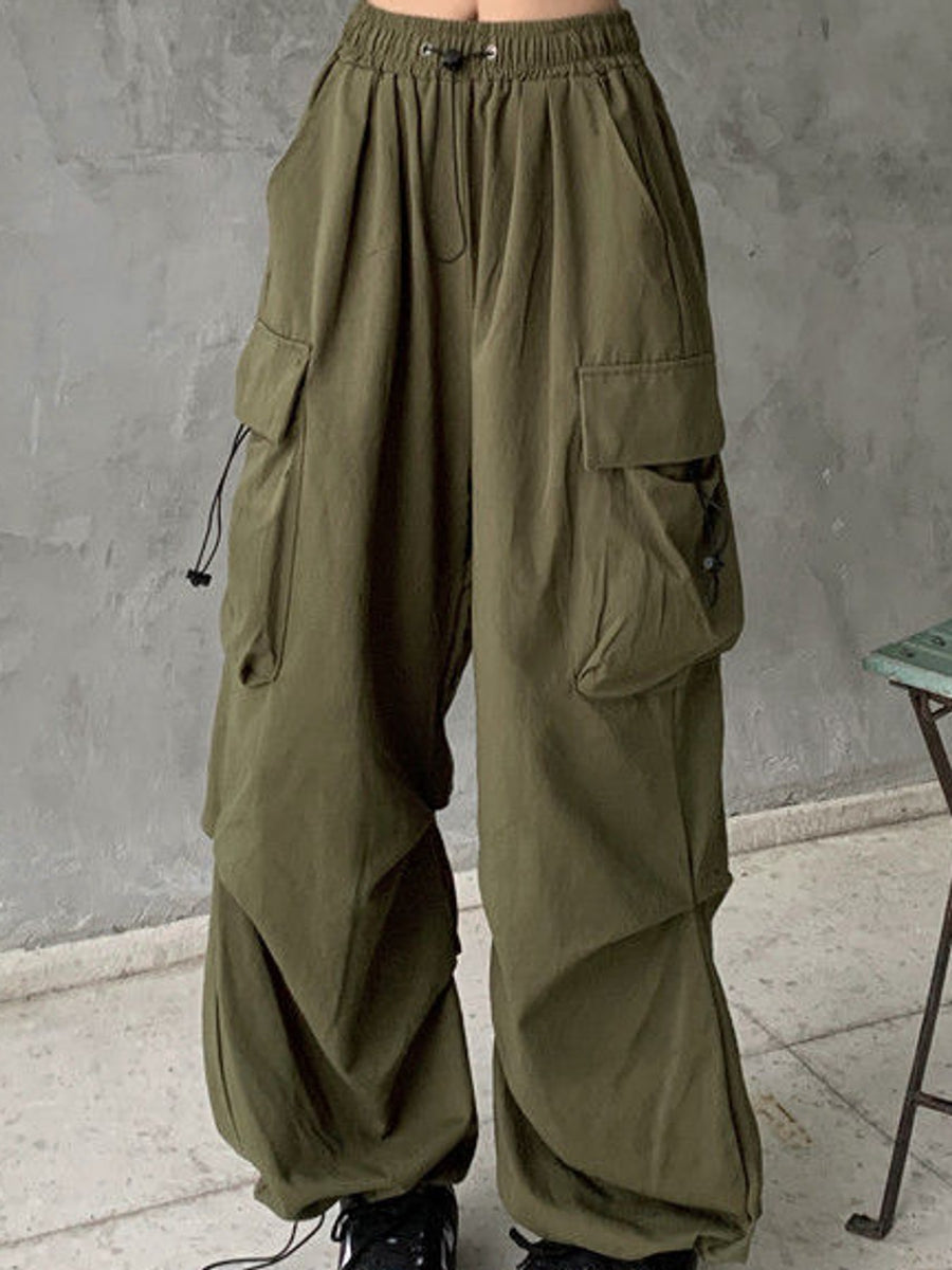 cargo pants in Black