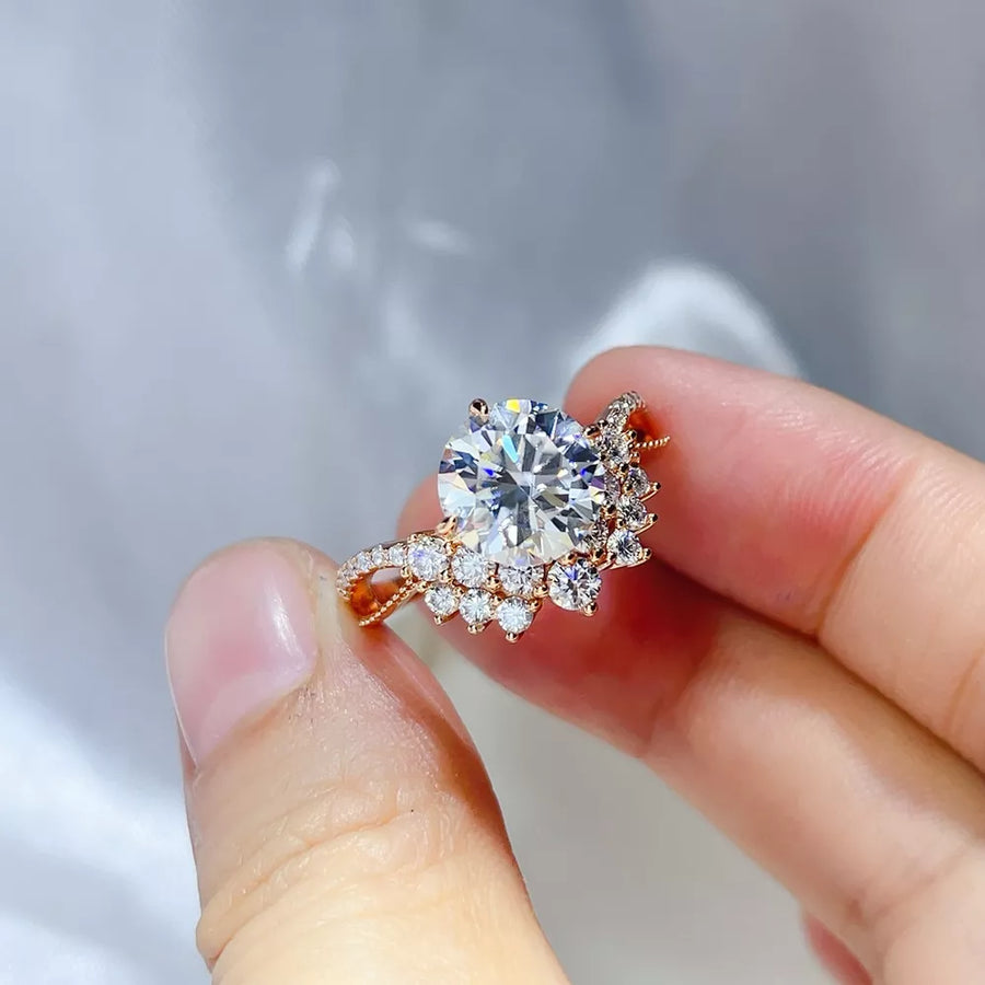 0.3 Carat Moissanite Sculpted Sterling Silver Ring in this colorway