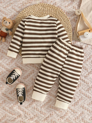 pajama set featuring striped in Black with 95% polyester, 5% spandex Care instructions: Machine wash cold texture