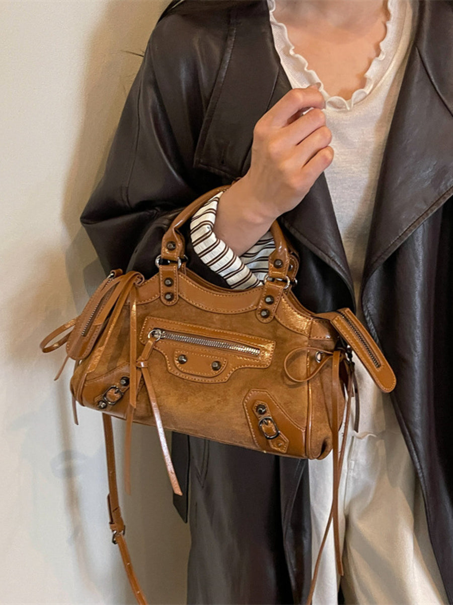 handbag in Off-white with tassels and small