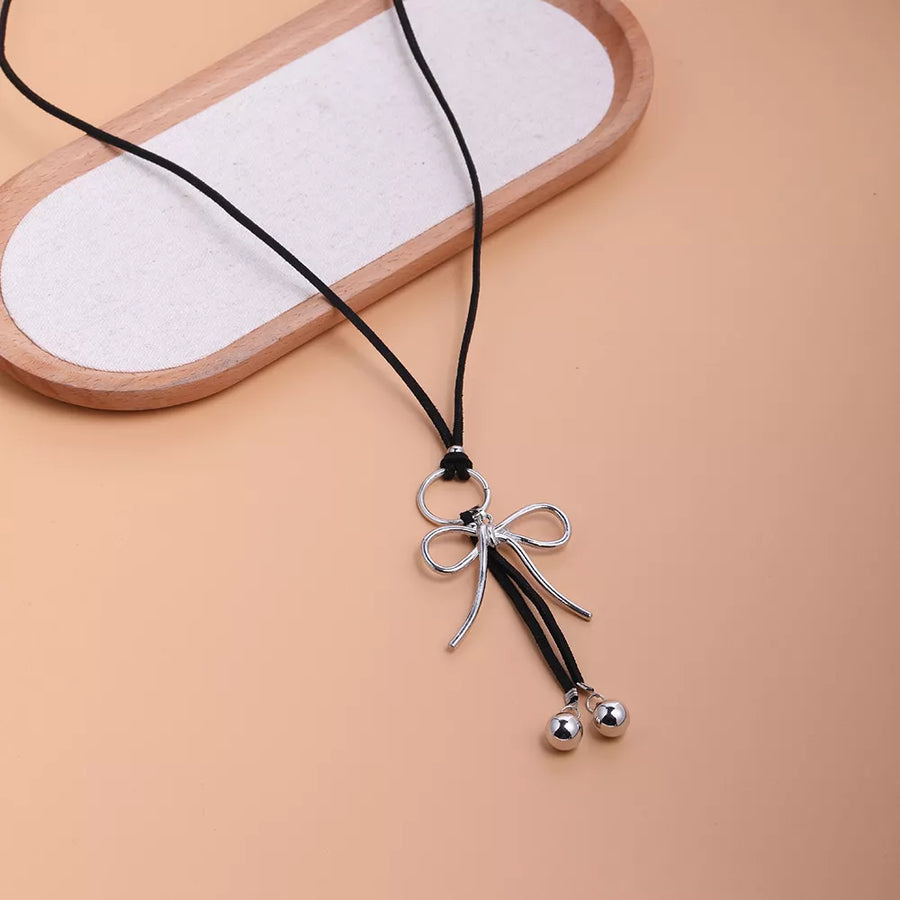 Elegant Bow Pendant Faux Leather Necklace option 5