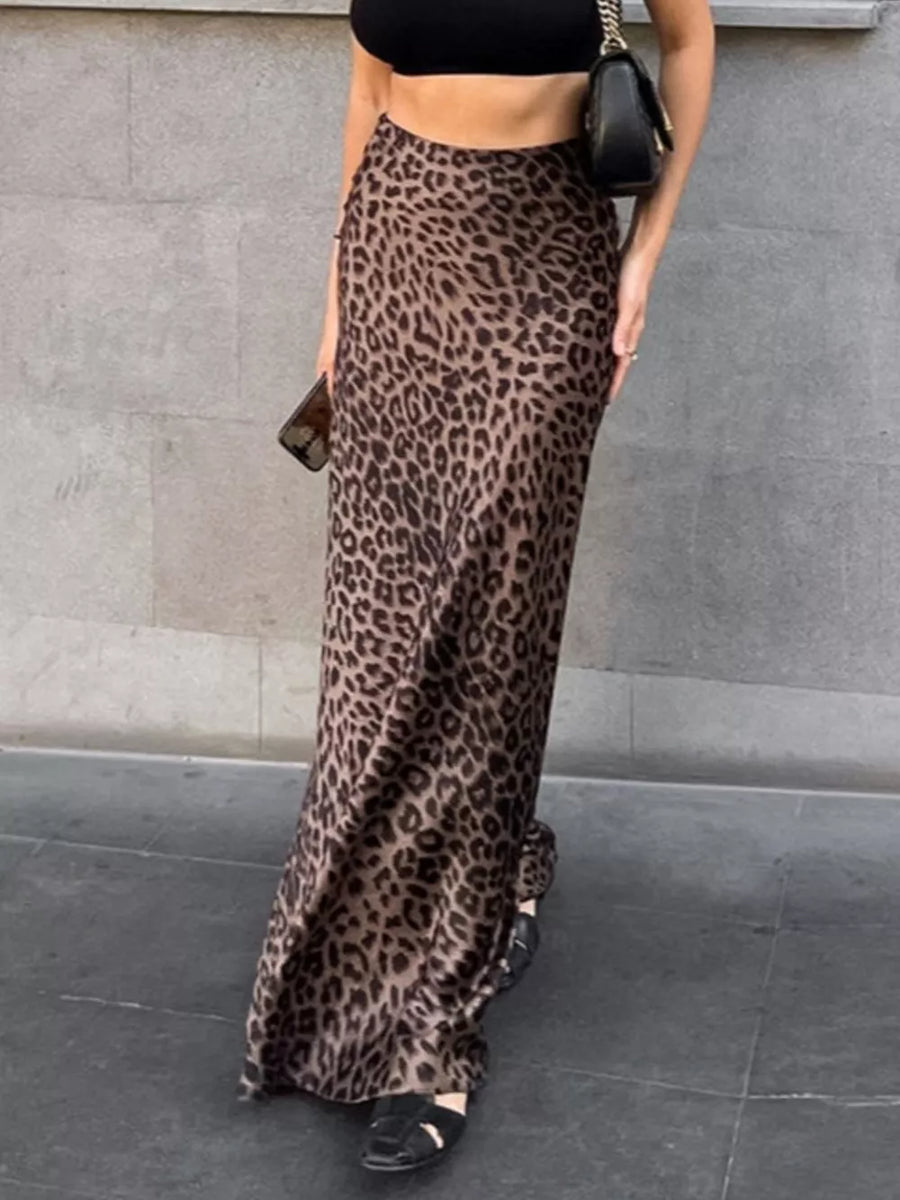 100% polyester Care instructions: Machine wash cold maxi skirt in Leopard with straight silhouette
