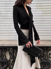 blouse in black with tied and waist-length
