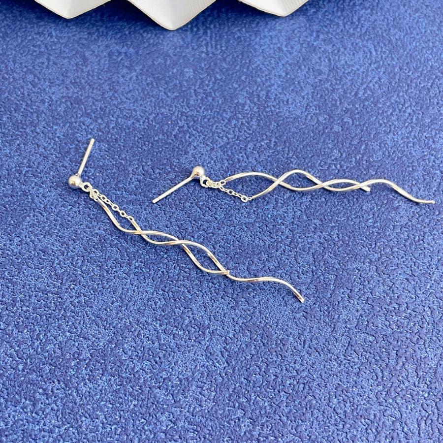 earrings in Silver with dangle and long