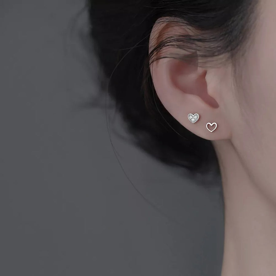 clear straight earrings with N/A
