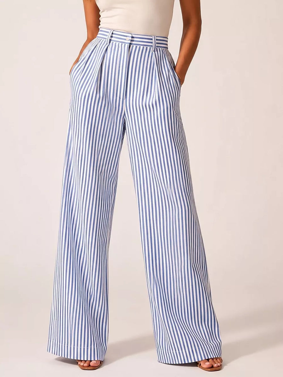 100% polyester Care instructions: Machine wash cold wide-leg pants in Black with flared silhouette