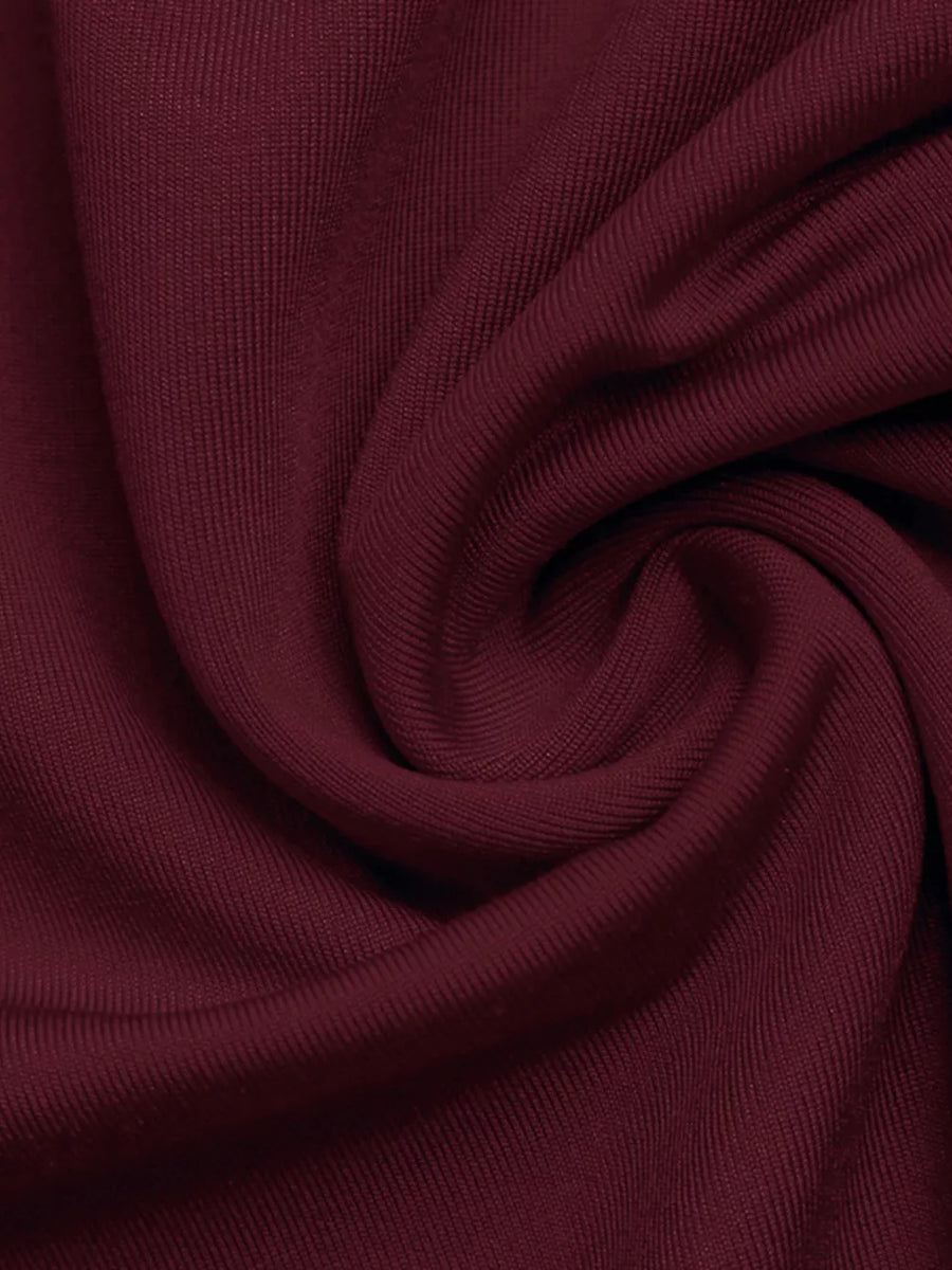 bodycon dress in Burgundy with crew neck and long sleeve