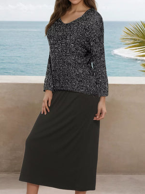 Black V-neck Textured Knit Top