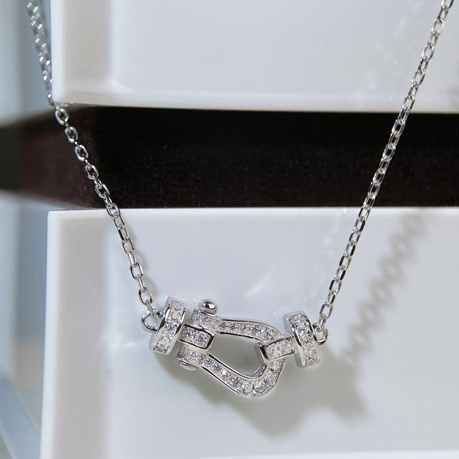 925 Sterling Silver Zircon Horseshoe Necklace in Silver