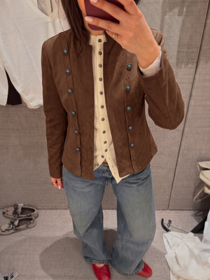 94% polyester, 6% elastane Care instructions: Machine wash cold jacket in cognac with fitted silhouette