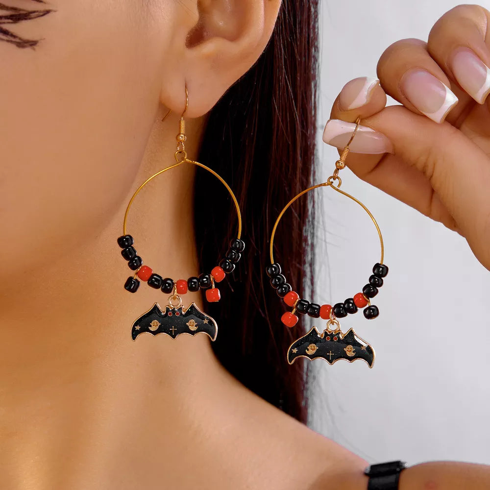 black earrings with geometric and not applicable
