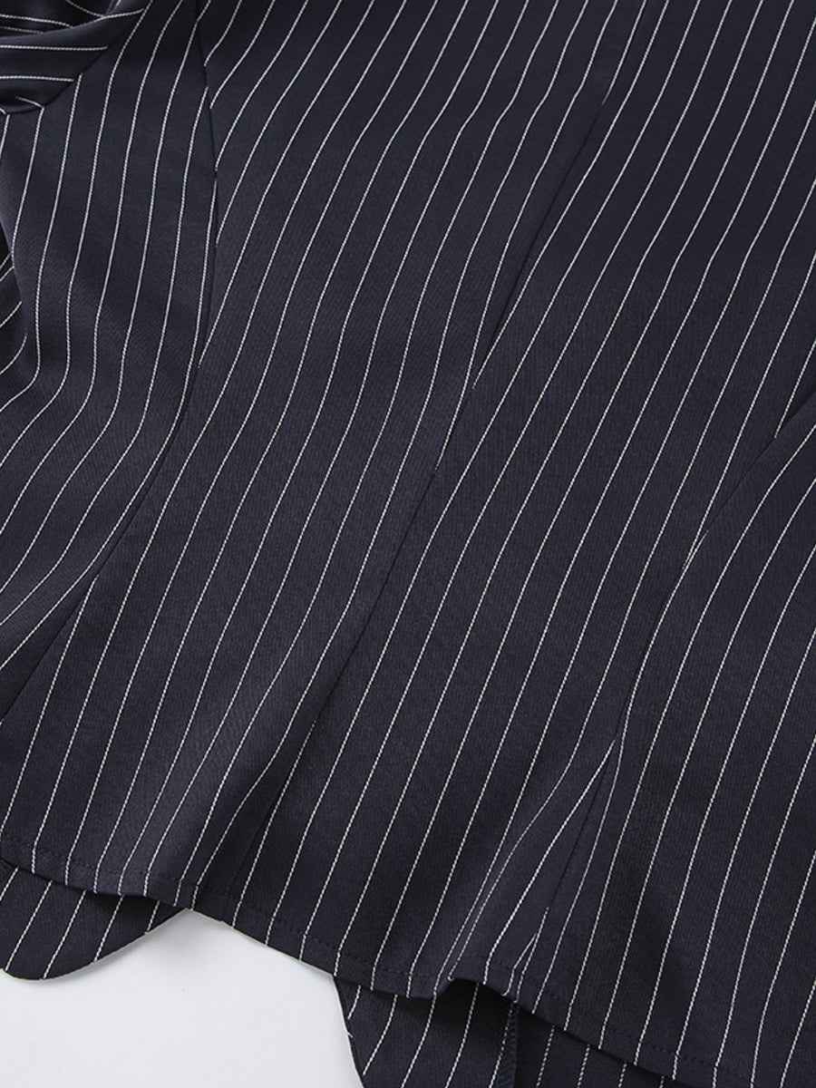 100% polyester Care instructions: Machine wash cold blazer in white with fitted silhouette