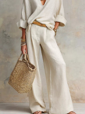 Black lounge set with hip-length and pullover