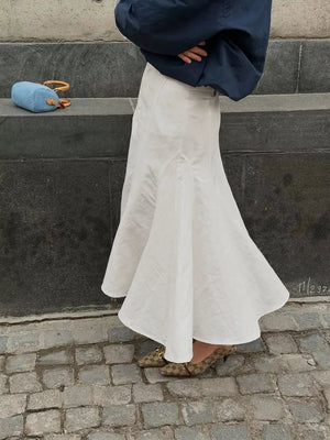 White midi skirt
