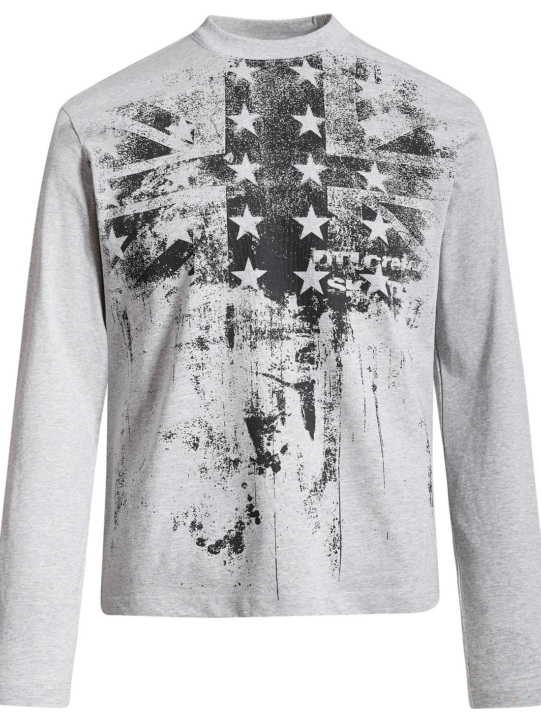White t-shirt with hip-length and pullover
