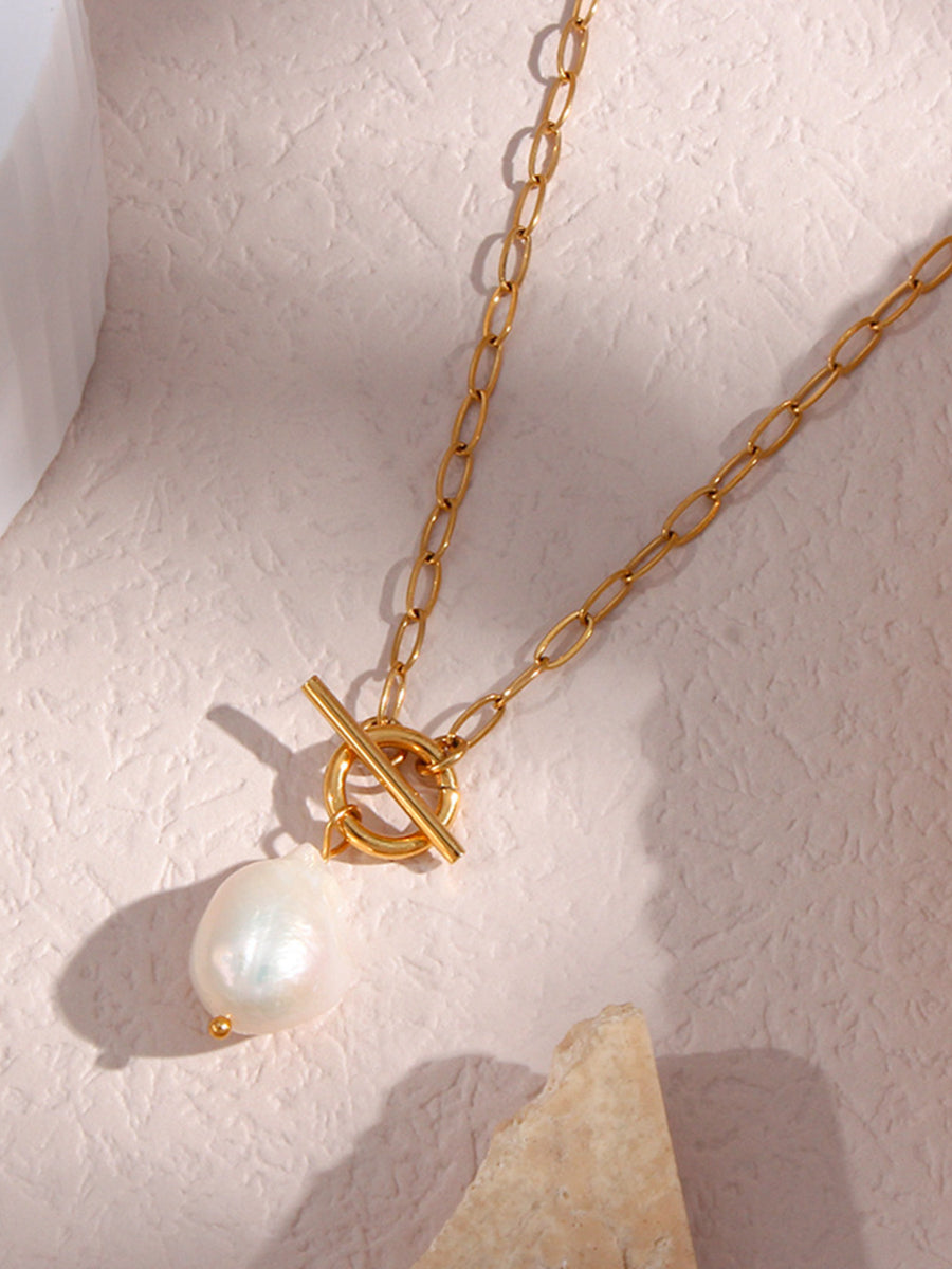 gold with necklace with layered design