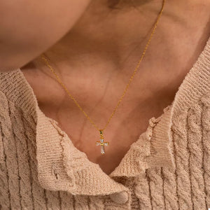 18K Gold-Plated,Stainless Steel,Copper,Zircon Care instructions: Avoid wearing d necklace in clear with straight silhouette