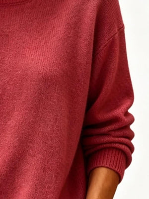 Pink loose pullover sweater with round neck