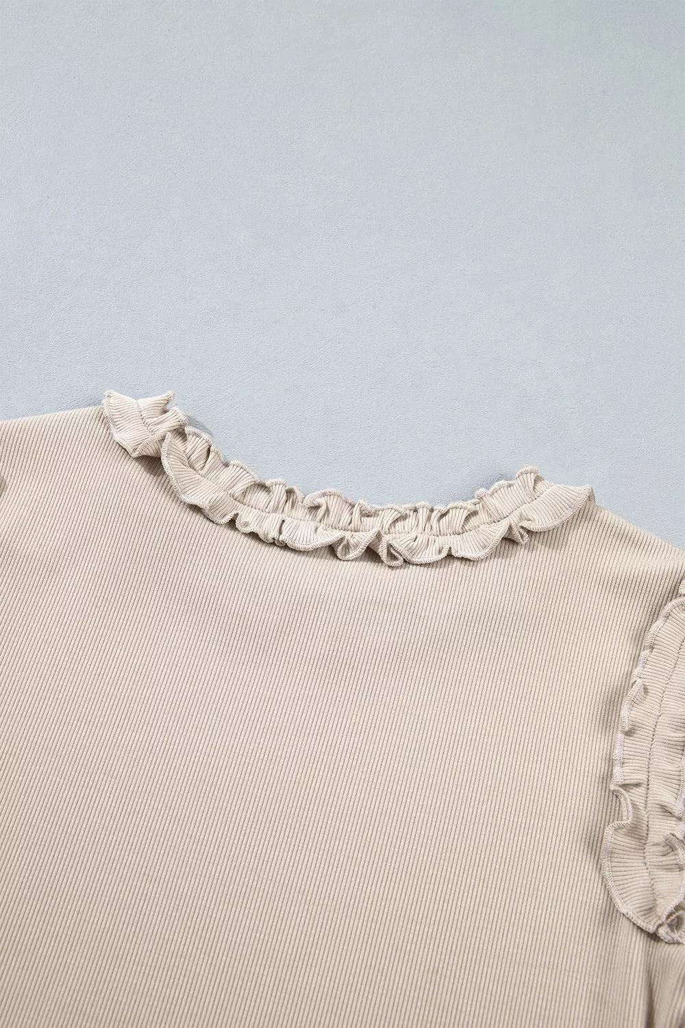 blouse in Beige with frill and hip-length