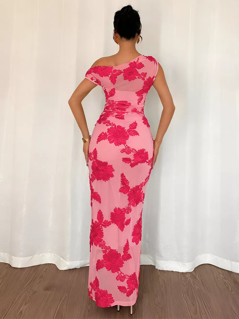 maxi dress featuring floral in Strawberry with 100% polyester Care instructions: Machine wash cold texture