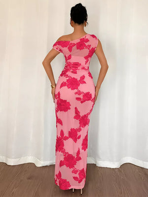 maxi dress featuring floral in Strawberry with 100% polyester Care instructions: Machine wash cold texture