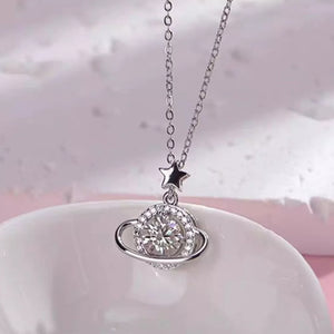 925 sterling silver,Moissanite Carat weight: 1ct Care instructions: Avoid wearin necklace in Silver with delicate silhouette