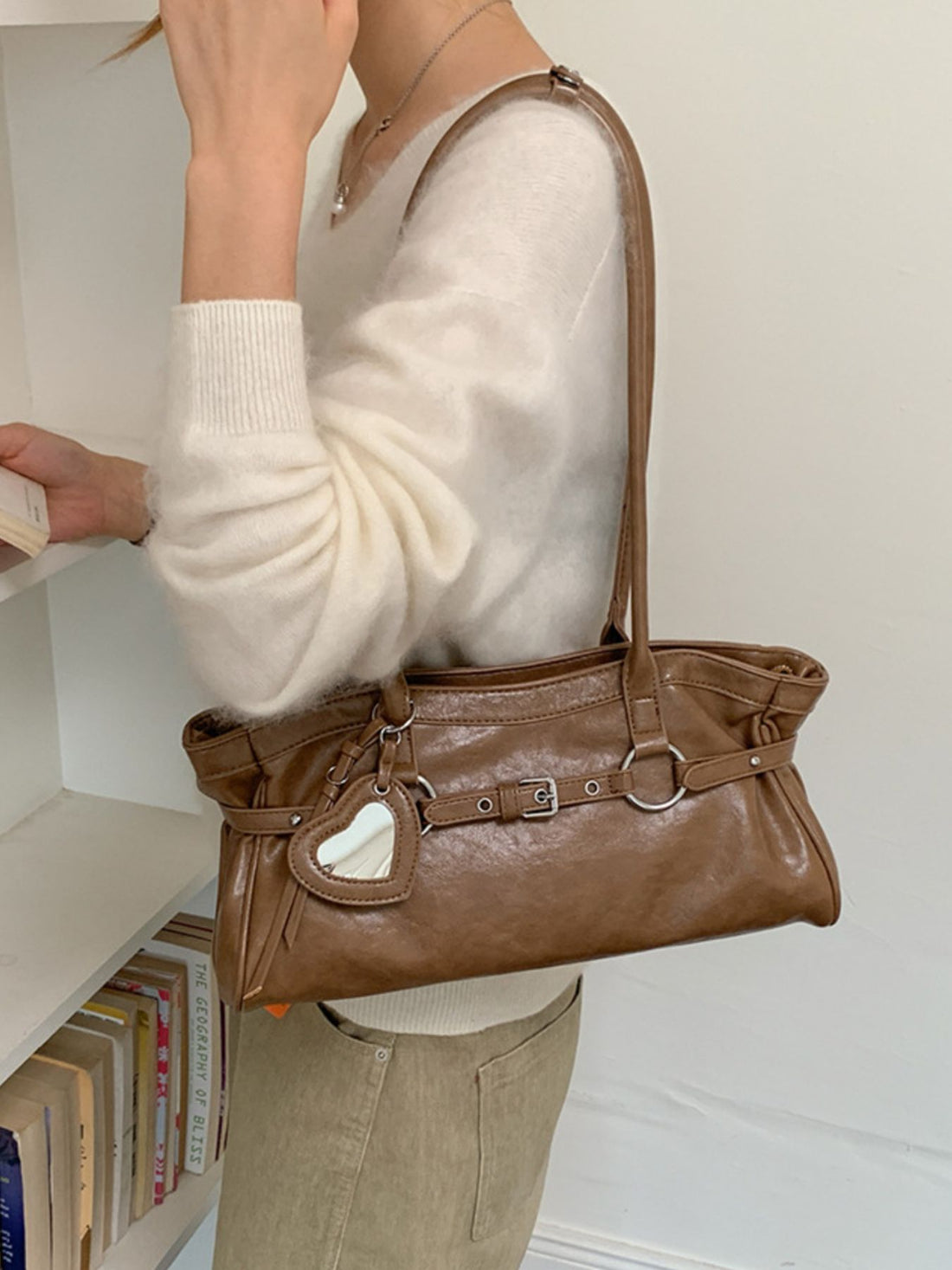 handbag in camel