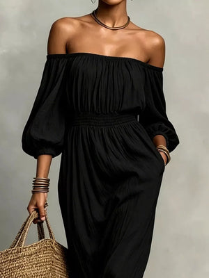 bohemian maxi dress in Black with off-shoulder