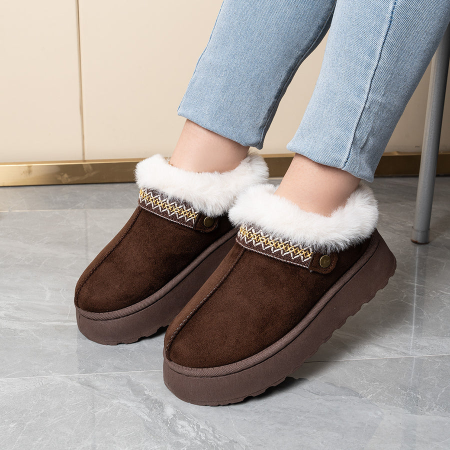 Slip-On Suede Round Toe Platform Ankle Boots in Khaki with round toe