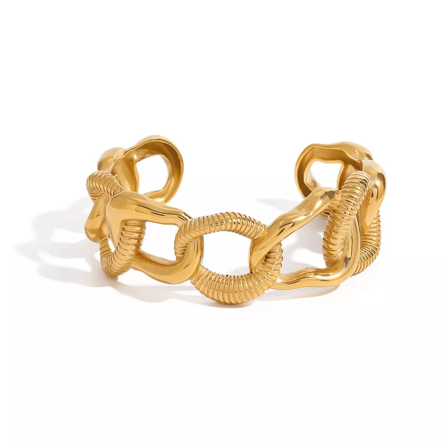 Gold with bracelet with chain link design 10