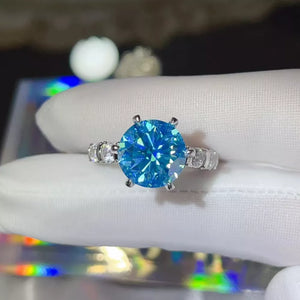 5 Carat Moissanite 6-prong 925 Sterling Silver Ring in Silver with 6-prong setting