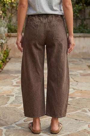 Solid Color Square Patch Pocket Barrel Jeans in this colorway