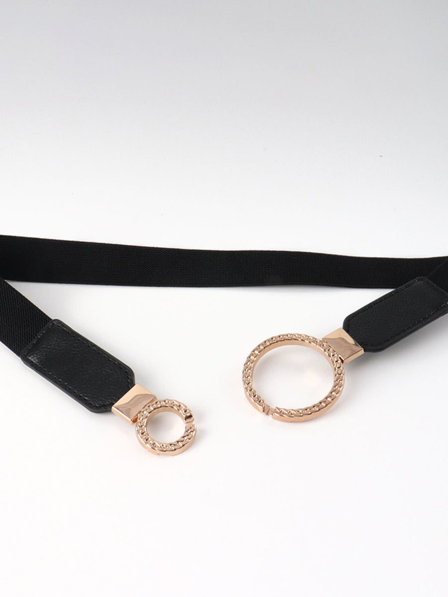 Black elastic belt with interlocked ring buckle detail