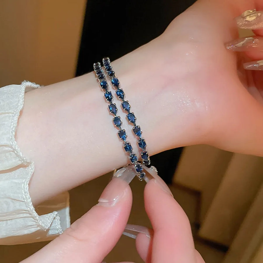 bracelet in Dark Green with adjustable and adjustable
