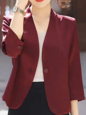 blazer in burgundy featuring buttoned and regular fit