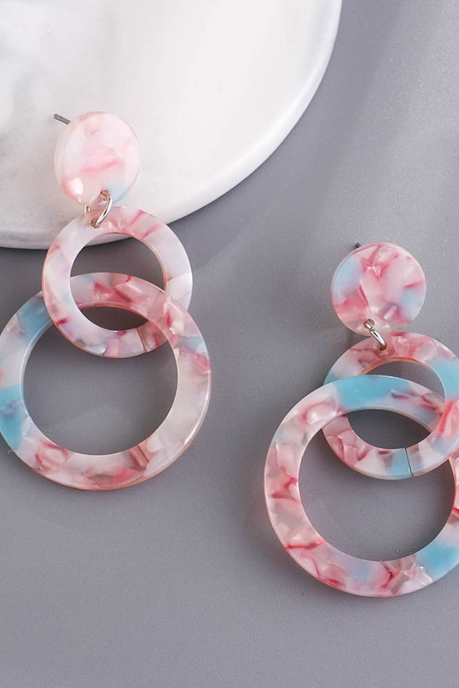 Pink and blue marbled hoop dangle earrings