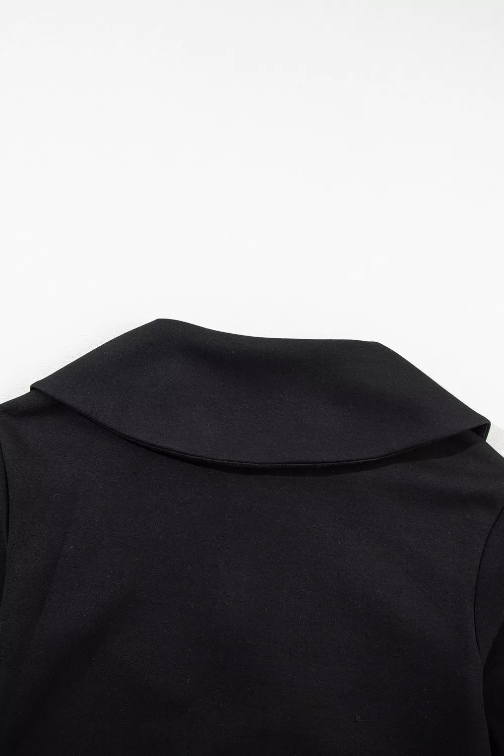 Black sweatshirt and sweatpants set
