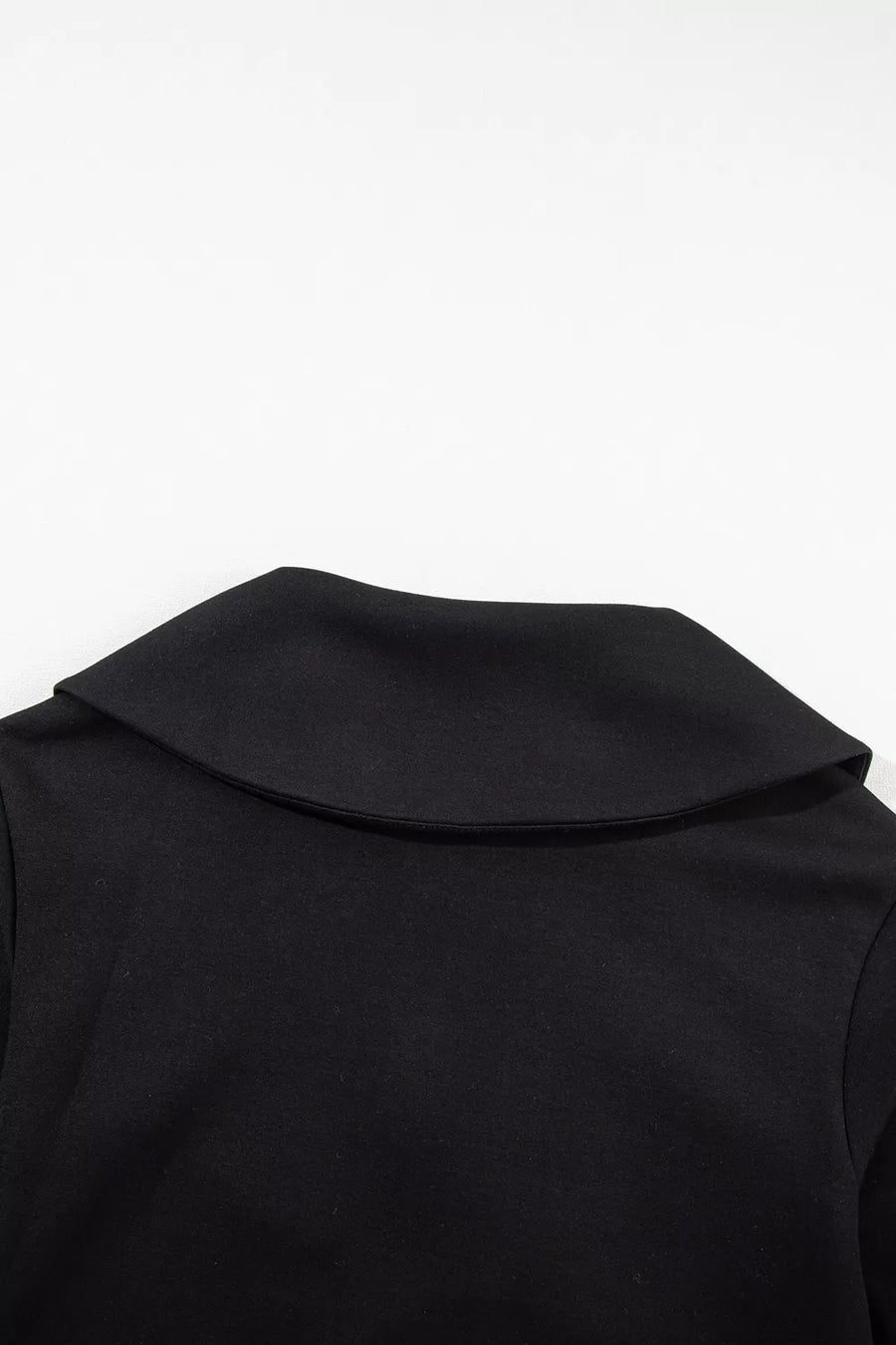 Black sweatshirt and sweatpants set