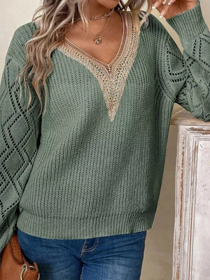 cream v-neck sweater with ribbed and long sleeve