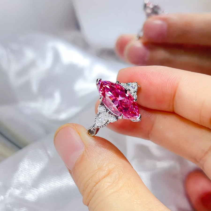 5 Carat Moissanite 925 Sterling Silver Ring in this colorway