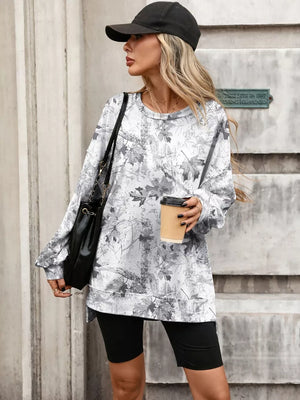 Camouflage sweatshirt with hip-length and pullover
