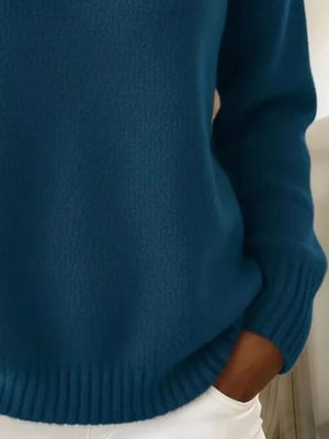 classic pullover sweater in Grey with collared