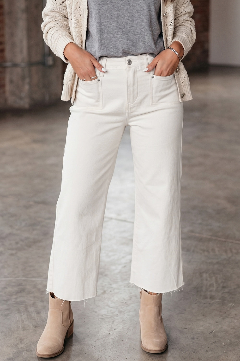 jeans in cream featuring buttoned and loose fit