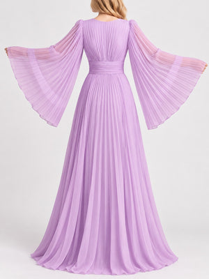maxi dress in ivory with pleated and pleated
